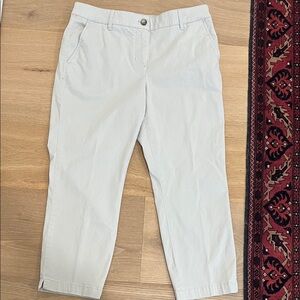 Tommy Bahama Women's Light Gray Cropped Pants